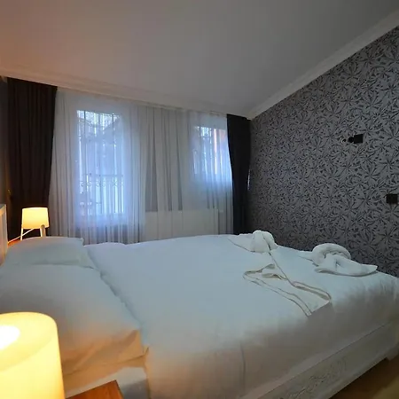 Downtown Two-Bedrom Apartment تبليسي المظهر الخارجي الصورة